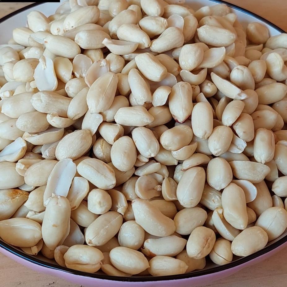 

Kacang Tanah Kupas / Kacang Kupas Super ukuran BESAR/SEDANG/KECIL (1 KG)