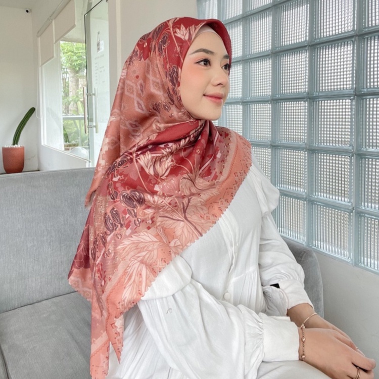 Radwah - Premium Nayyira Scarf - Scarf Printing