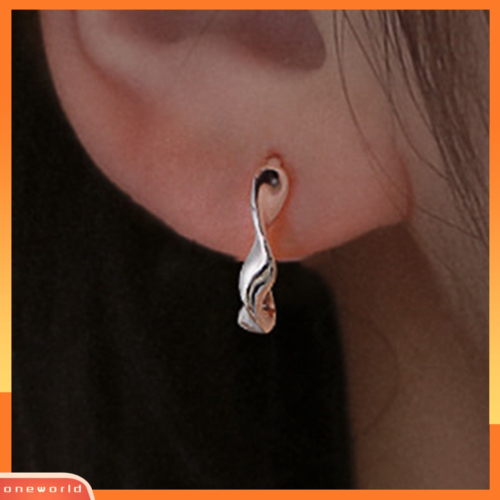[WONE] Anting Memutar Pengerjaan Halus Anting Hoop Bulat Kepang Warna Emas Untuk Hadiah