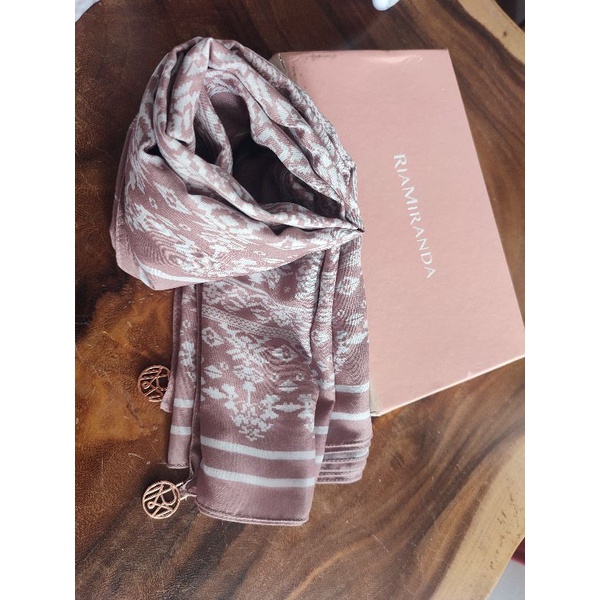 Ria Miranda scarf " preloved minang heritage scarf walnut"