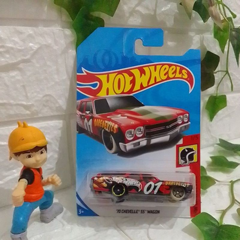 HOT WHEELS 70 CHEVELLE SS WAGON