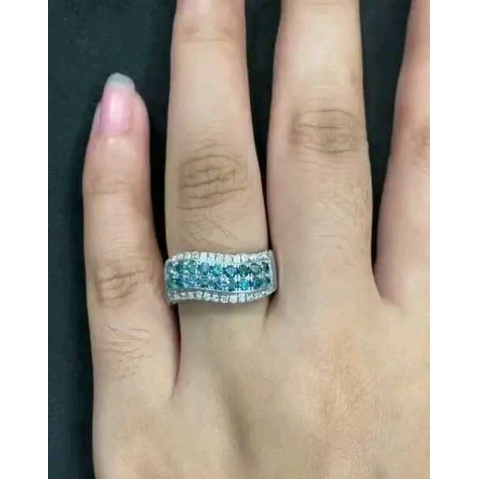 Cincin Berlian Biru