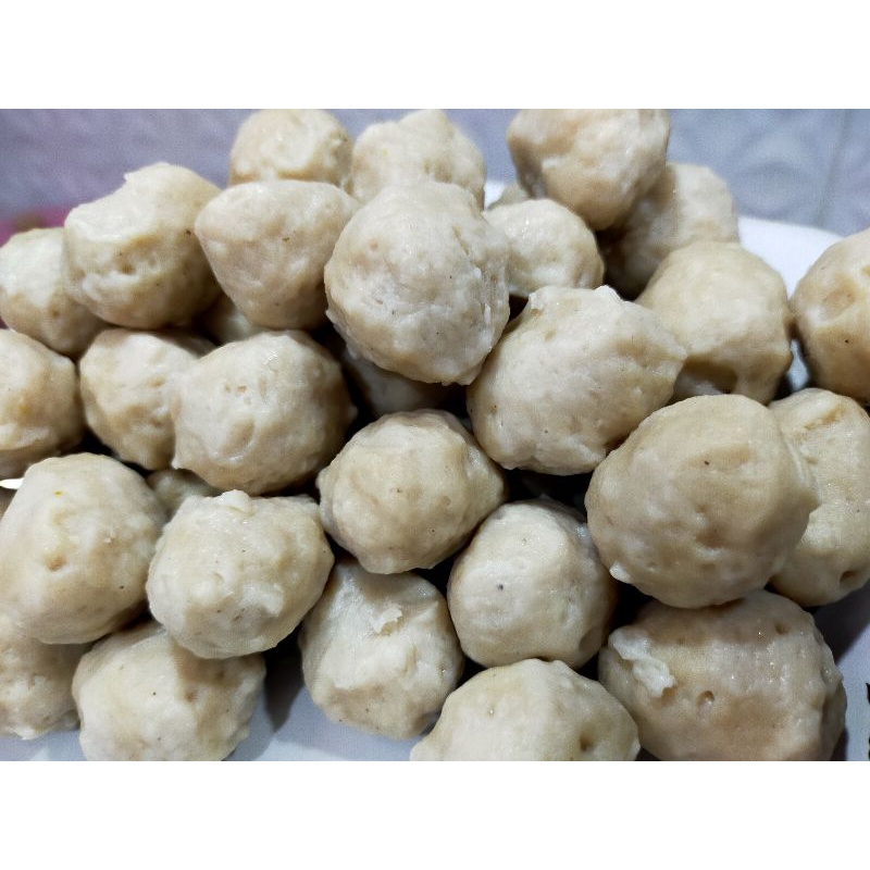 

Pentol Ayam, pentol Bakso ayam, pentolku Jember, SiRaja pentol bakso