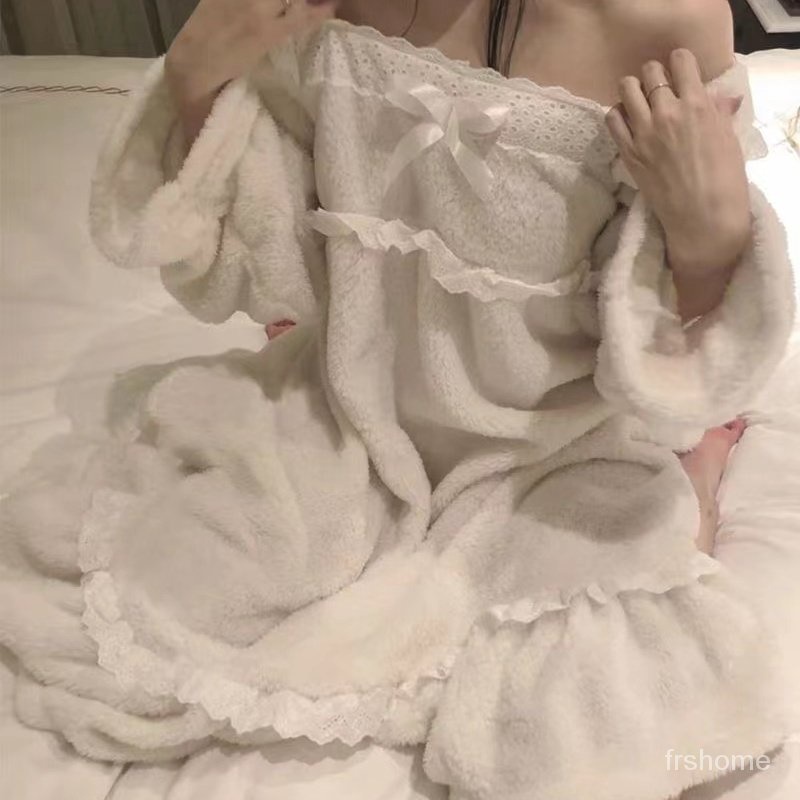 Busur dasi koral beludru piyama wanita musim dingin 2022 baju tidur panjang flanel manis baru yang d