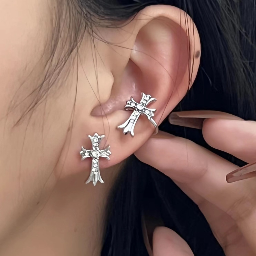 Anting Aksesoris Zirkon Klip Telinga Salib Kepribadian Indah