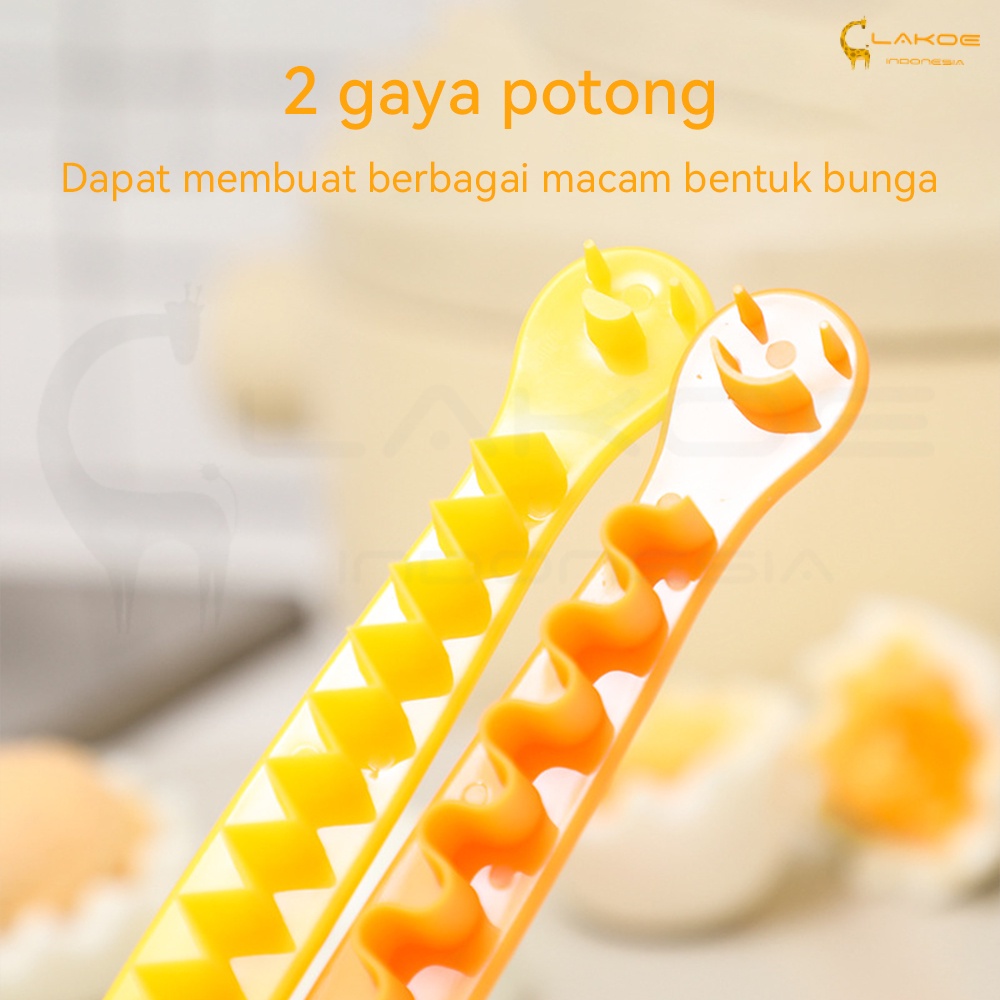 2Pcs Alat Pemotong Telur Rebus Bentuk Bunga cetakan telur Egg Cutter