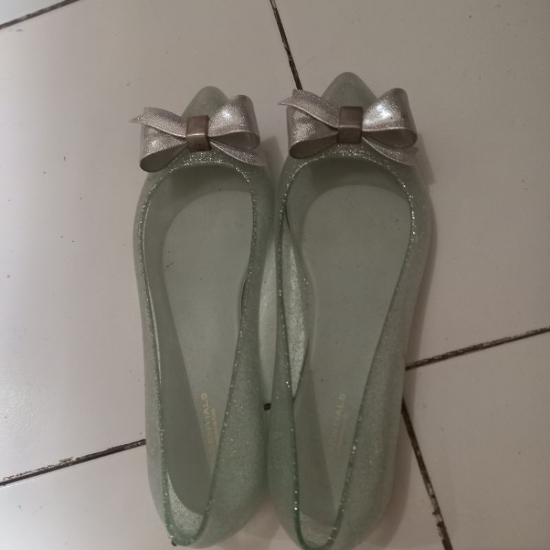 jelly shoes urban n co