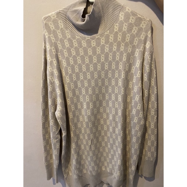 buttonscarves sweatshirt signature preloved sweater