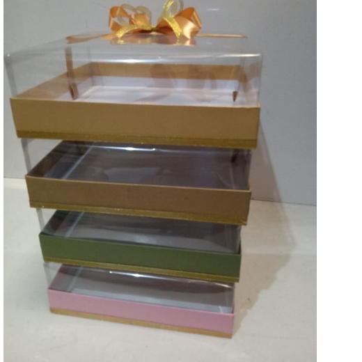 

Big Sale box hantaran untuk kue ukuran 30*30*5 tinggi mika 10cm dg pita satin hias