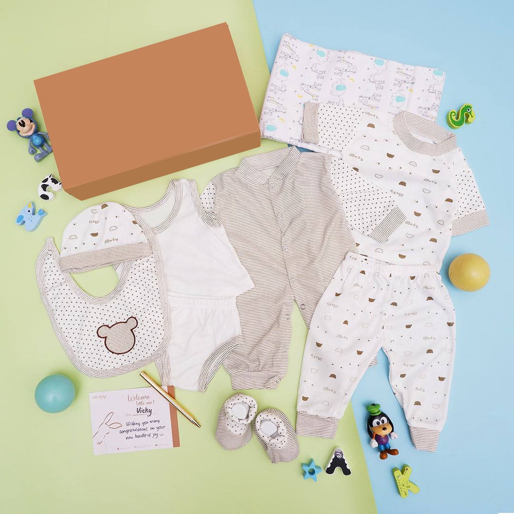 LIO003 Girls 11 in 1 Hello Baby Hampers Gift - Newborn Bundle Gift Set
