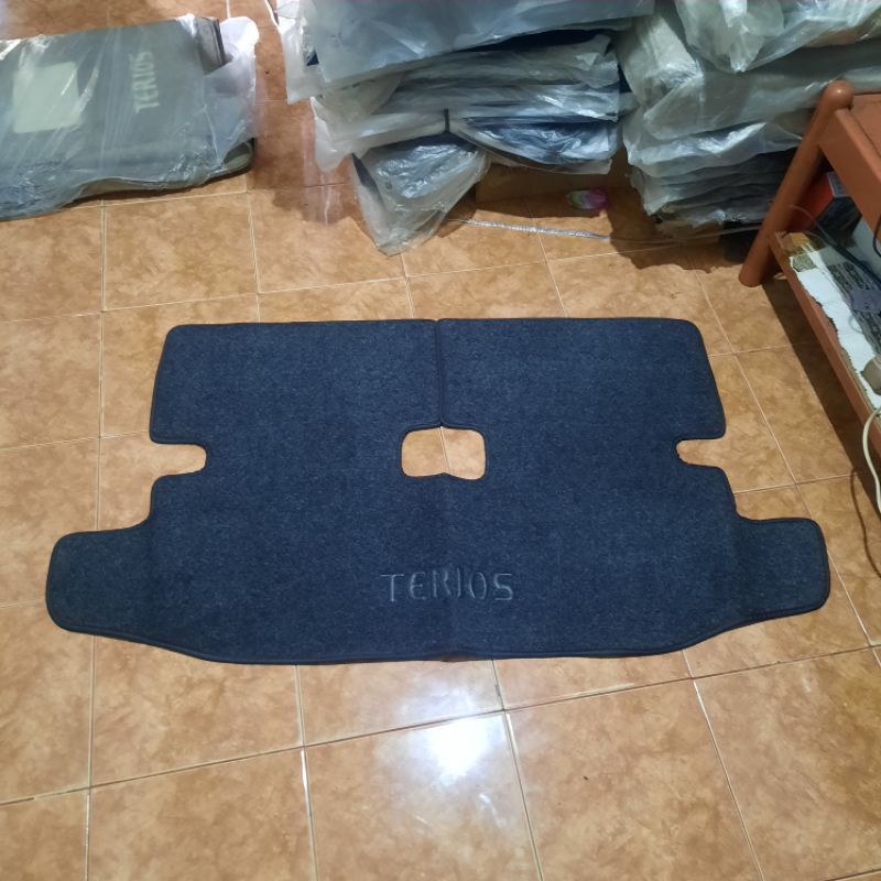 Karpet Daihatsu Terios belakang original ( Terios TX )
