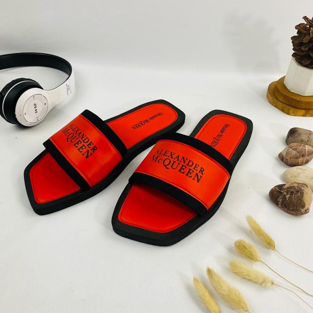 FLIP FLOP Sendal Wanita  Sandal Selop ALEXANDER McQueen Tread Soft Anti Slip NEW