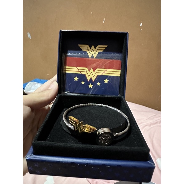 bracelet wonder woman mci