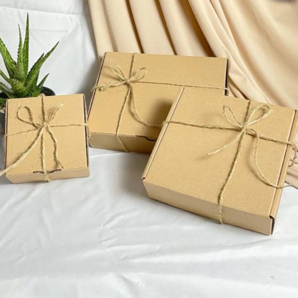 

Grosir Box Kardus Hampers / Kotak Kado Kardus By Rumah Riran / 3pcs BOX