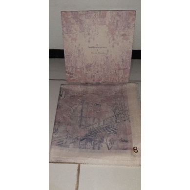 Buttonscarves New York Little Italy preloved