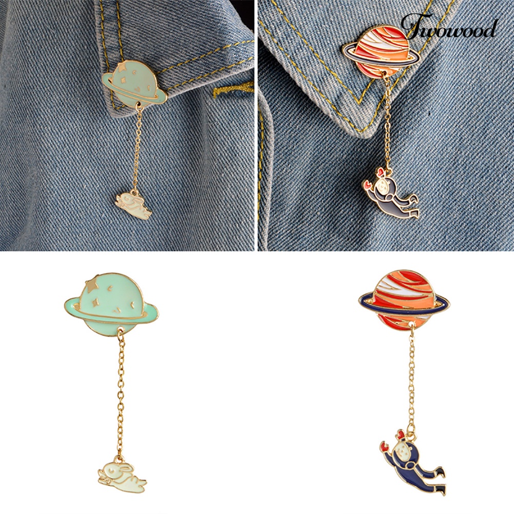 Twowood Unisex Fashion Kelinci Astronot Liontin Planet Bumi Baju Lencana Bros Pin