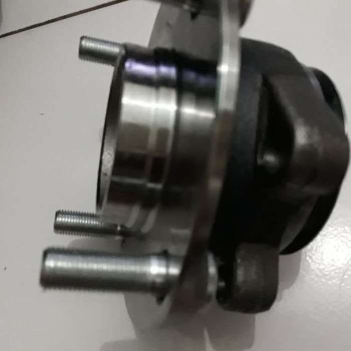 (:(:(:(] bearing roda depan Livina