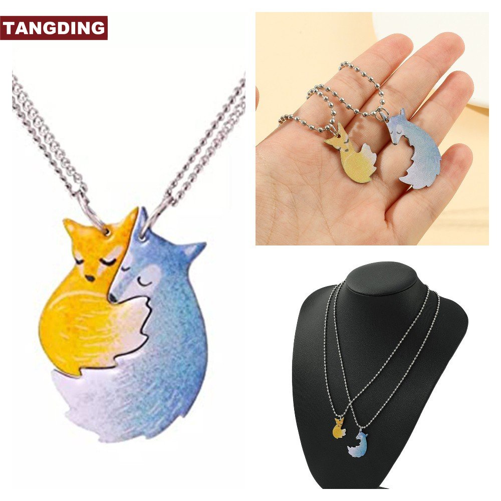 1 Pasang Kalung Rantai Choker Liontin Serigala Hugging Untuk Wanita