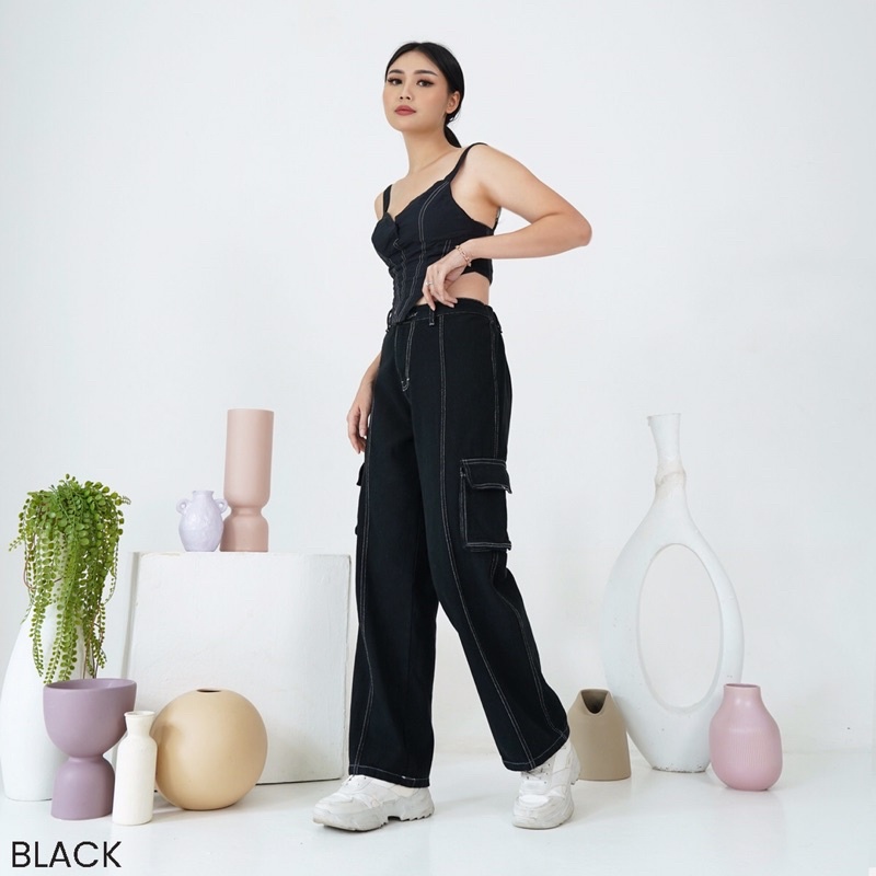 CARGO DENIM POCKET PANTS