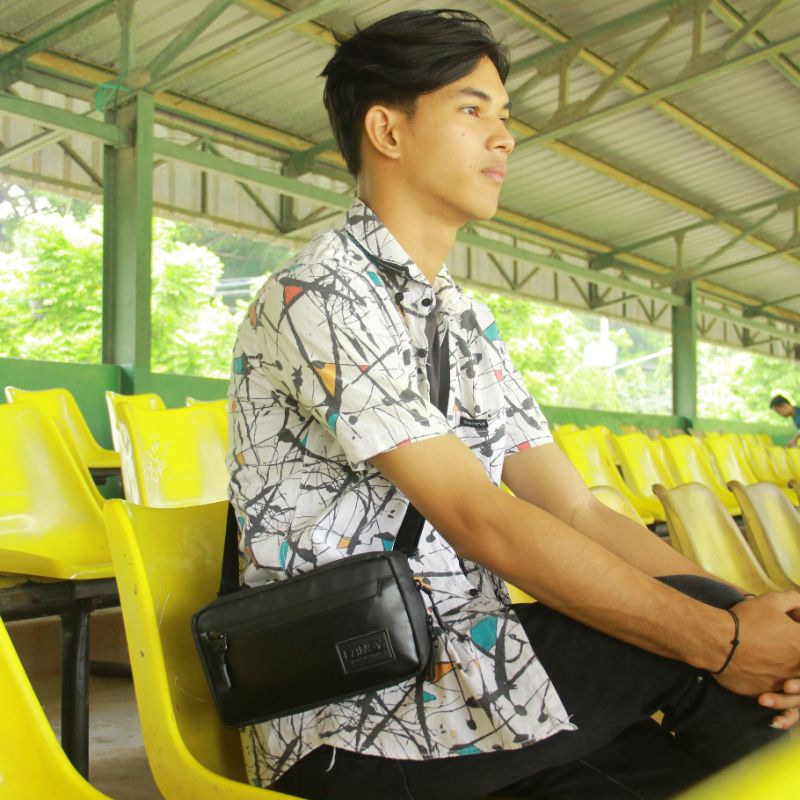 Pouchbag multifungsi tas selempang clutch pria wanita Fansy Brady