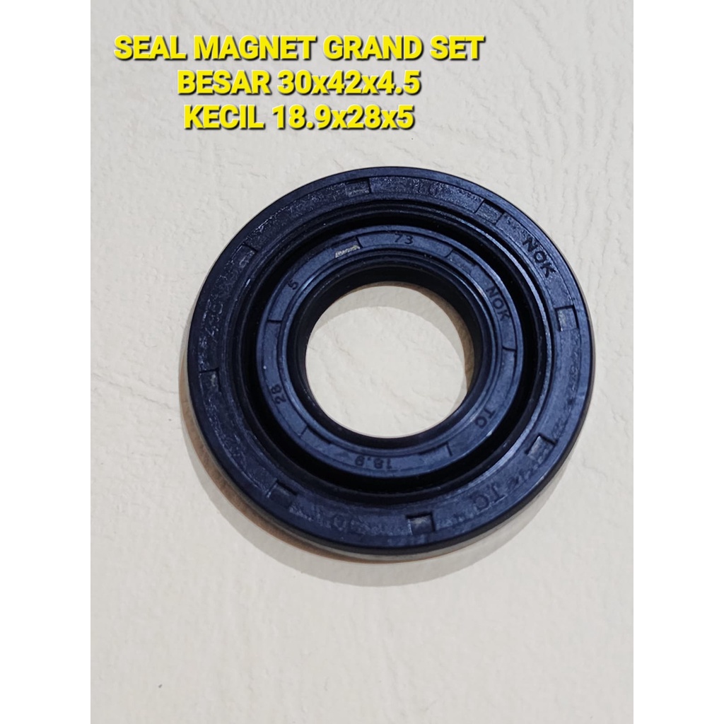 SEAL MAGNET GRAND SUPRA WIN BESAR KECIL 1 SET SEAL STATER DALAM 1SET 30x42x4,5 DAN 18.9X28X5