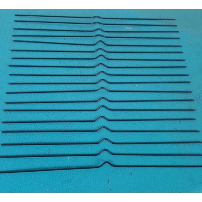 

kawat hanger kalender dinding 36cm omega calender 1000pcs