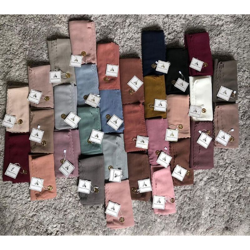 Kerudung Segiempat Bungatta Polos Original non tasel
