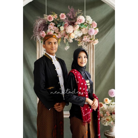 [1 Set, HT/HBD01C] Baju Prewed Instan / Baju Adat Jawa - Solo, Nuansa Hitam