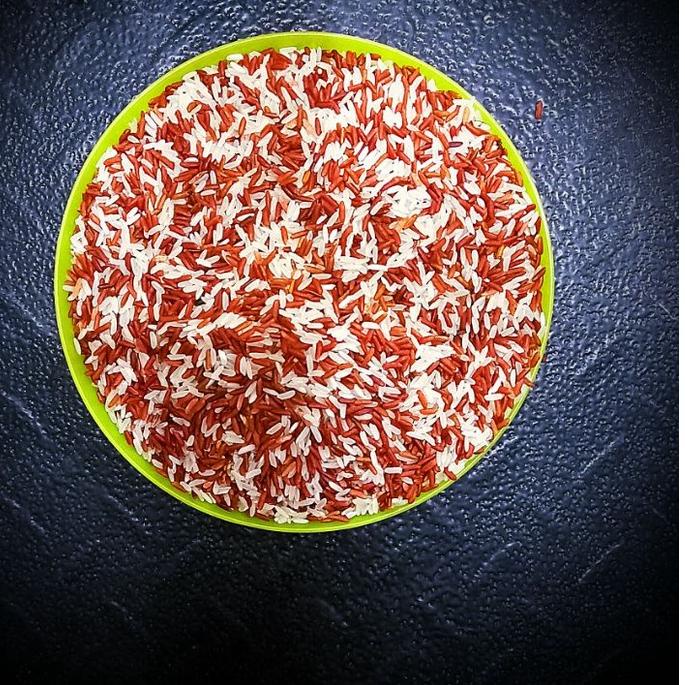 

BERAS MERAH ORGANIK - PREMIUM - VACUUM 1KG