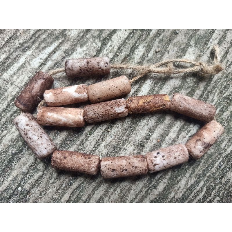 manik manik kuno Original Temuan darat