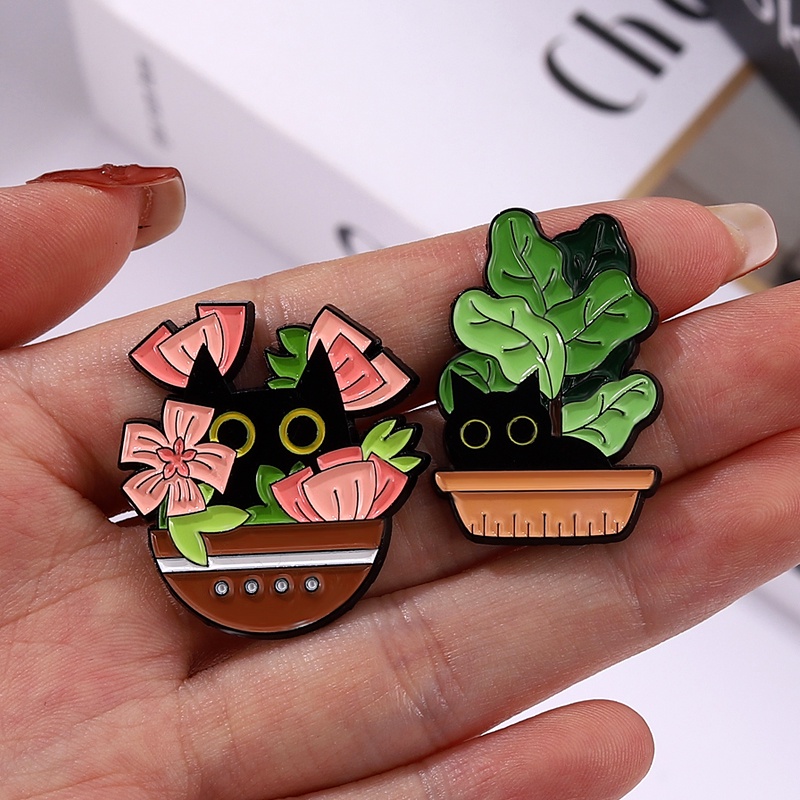 Bros Pin Enamel Desain Kartun Hewan Kucing Hitam Dalam Pot Tanaman Untuk Hadiah Anak