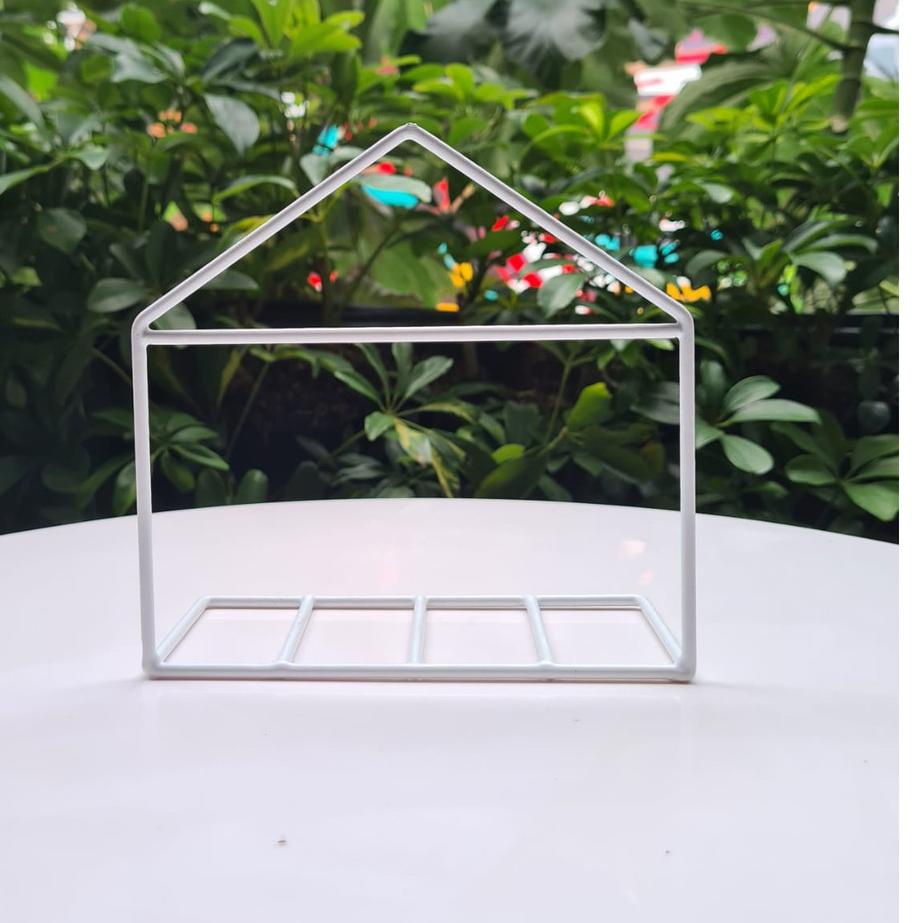 

(Z-A-Y-♥) Pembatas Buku Besi (Anti Karat) / Sekat Buku / House Bookshelf langsung kirim