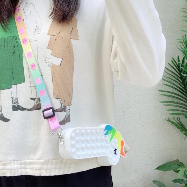 

Miliki ! STOK Kotak Pensil Pop It Anak Unicorn Selempang ✔