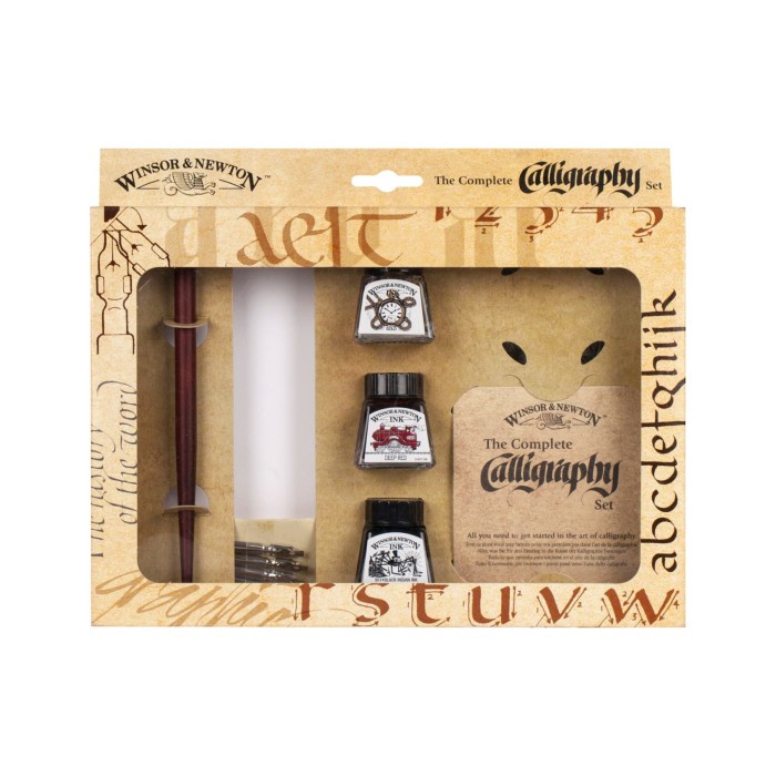 

WINSOR & NEWTON COMPLETE CALLIGRAPHY SET