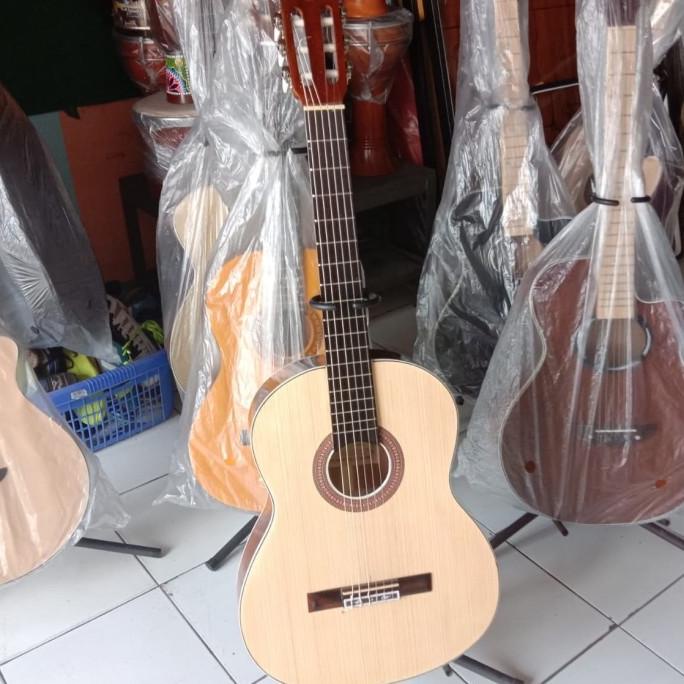 Sale Gitar Akustik Nilon Osmond / Osmond Nilon Plus Case Dan Pick Termurah