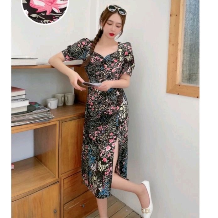 KOREAN VINTAGE DRESS NATAL PANTAI SANTAI SLIT BLACK HITAM BELAH LENGAN PENDEK KERUT SERUT BLAKANG ADA KARET SMOKE BISA UK S-M BAHAN TIPIS RINGAN GA TEMBUS PANDANG ADEM DINGIN UNTUK PESTA OUTDOOR KEBUN