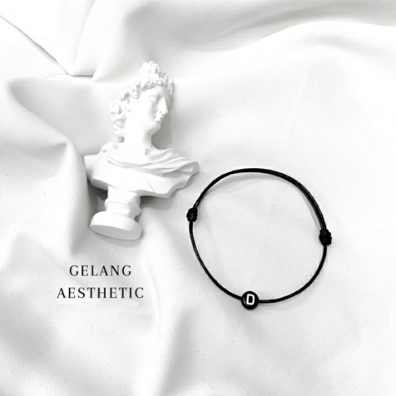 Gelang inisial hitam bulat pipih / gelang inisial nama / gelang murah
