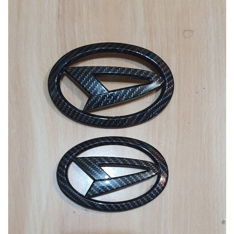 EMBLEM LOGO LAMBANG DAIHATSU LUXIO CARBON