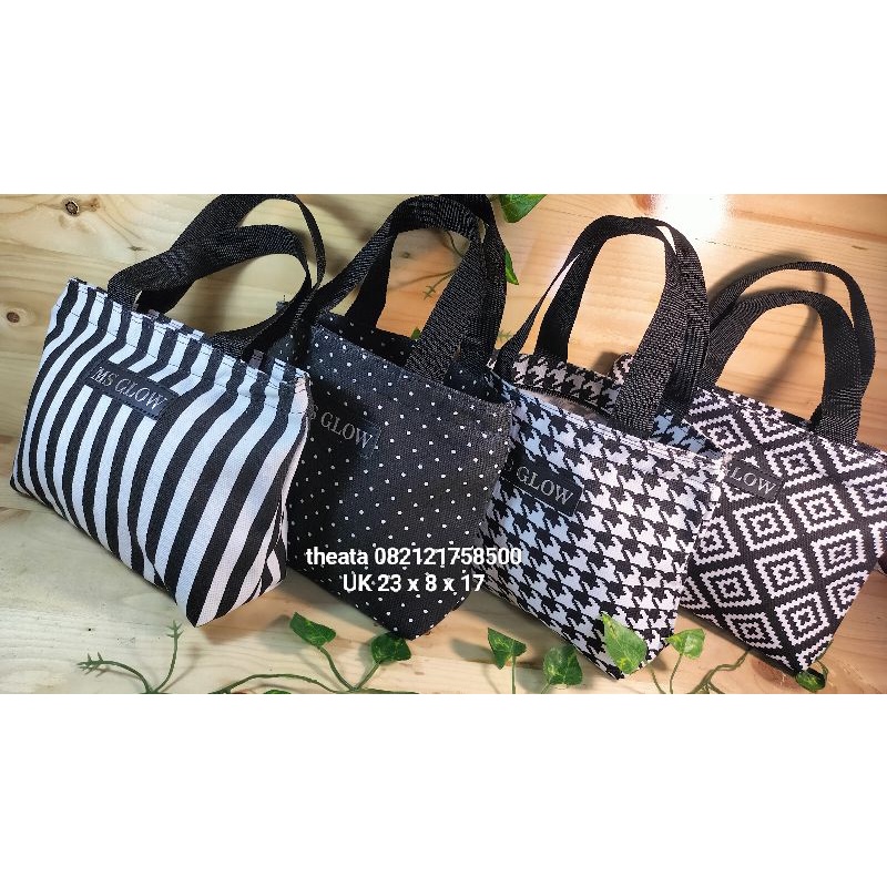 Totebag Kanvas Tas Kosmetik /tas jinjing / hand bag