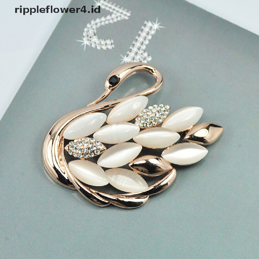 {rippleflower4.id} Trendy Elegan Motif Angsa Berlian Imitasi Bros Pin Kristal Bros Pin Klip~