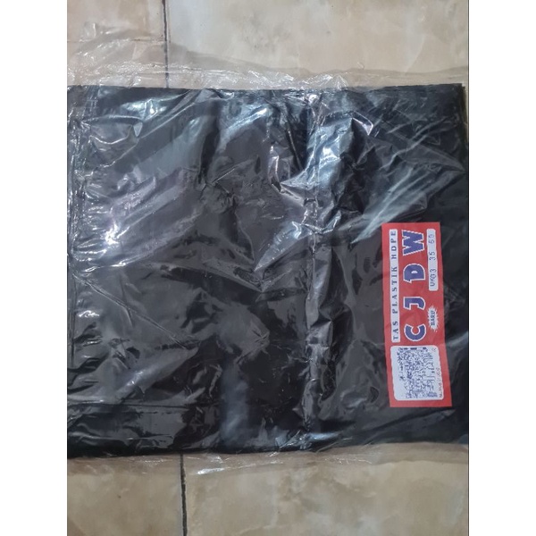 Kantong Kresek plastik HD merek CJDW 50lb ukuran 35x60