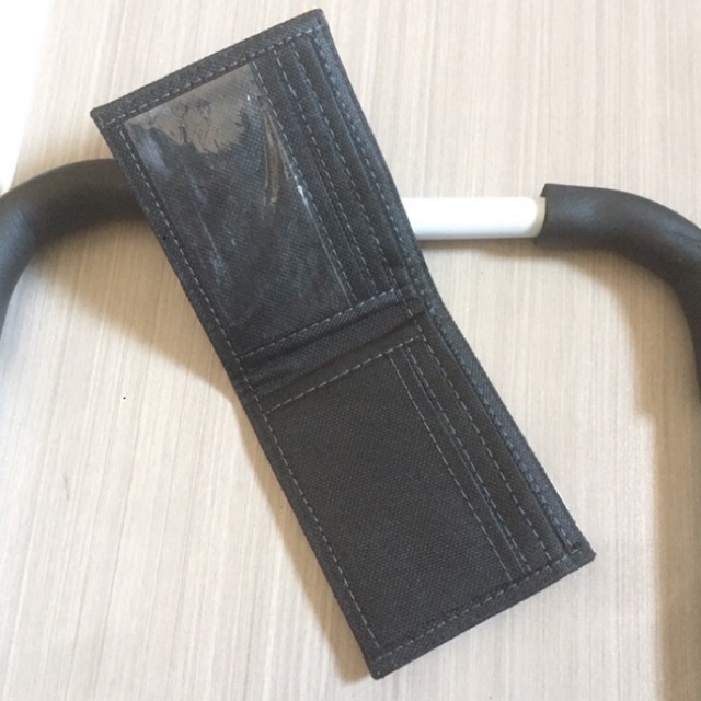 dompet gambar uang 100,000 rupiah bahan kulit PU lokal dan D600 #dompet #dompetanak