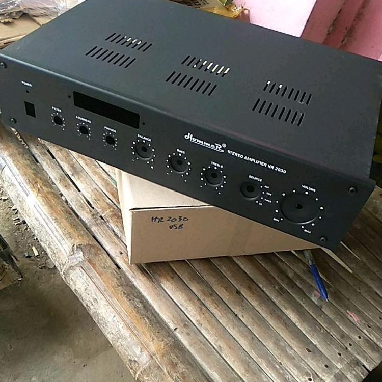 Terbaru bok power ampli HR2030 lb usb dan perlengkapan