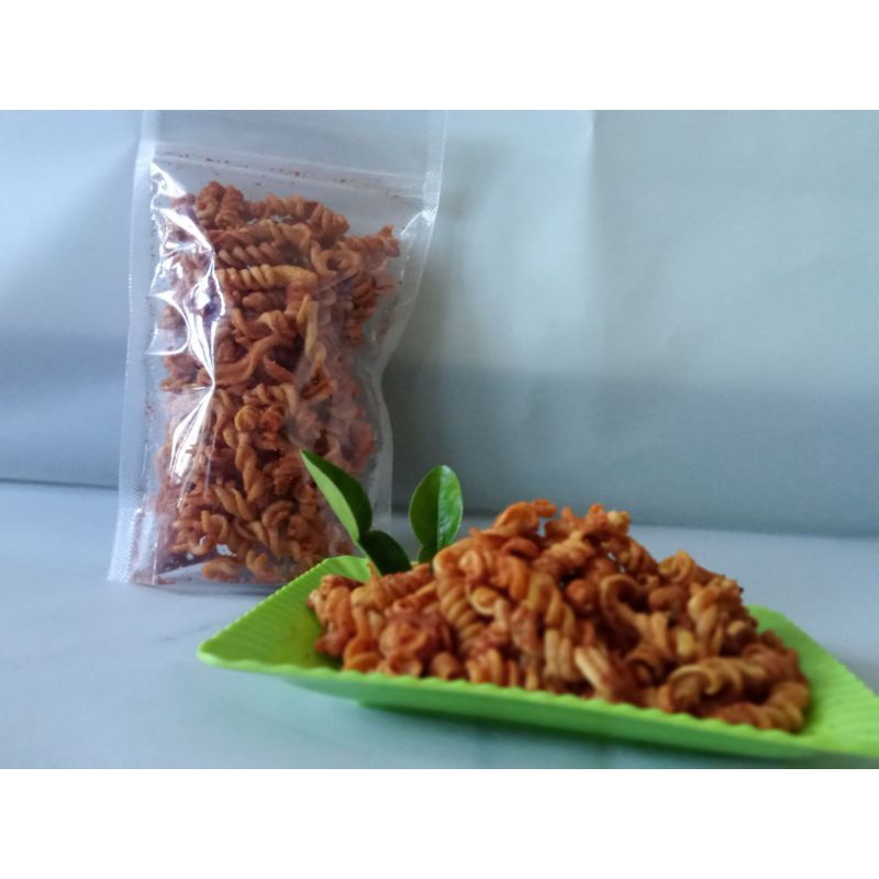 

makaroni spiral pedas