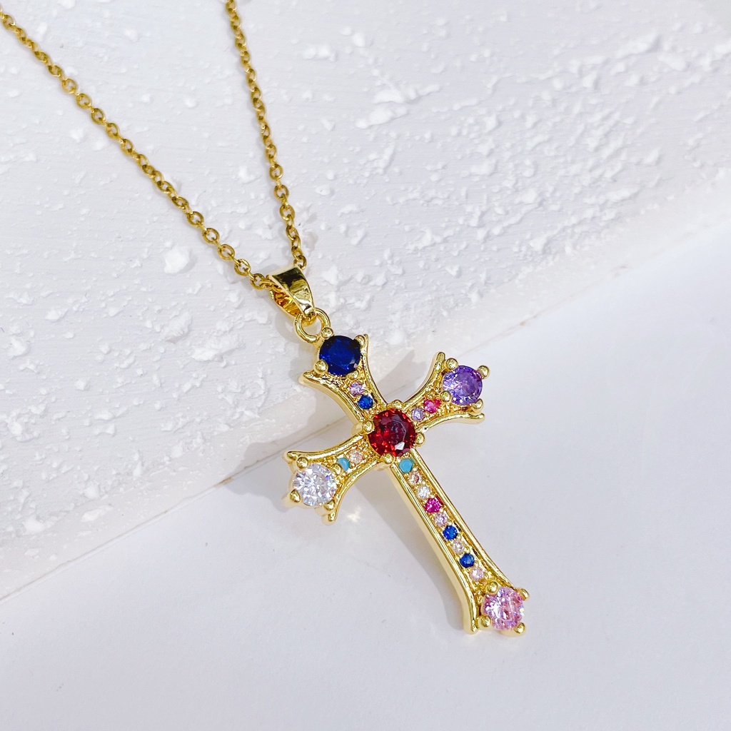 Kalung Rantai Emas 18k Liontin Salib Aksen Kristal Zircon Gaya Punk Untuk Wanita