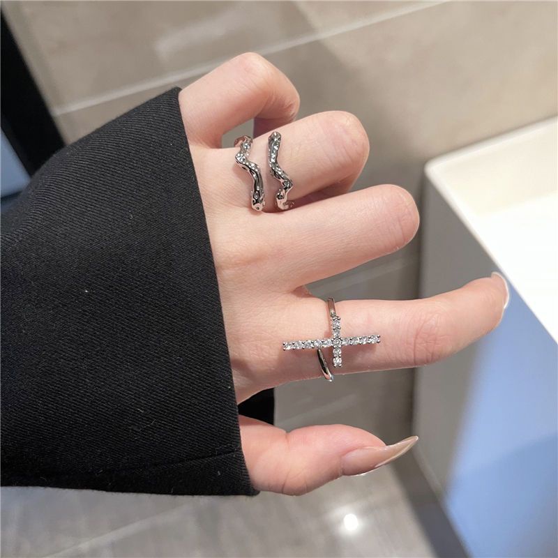 Fashion Wanita Perhiasan Paduan Perak Berlapis Berlian Imitasi Cross Opening Ring