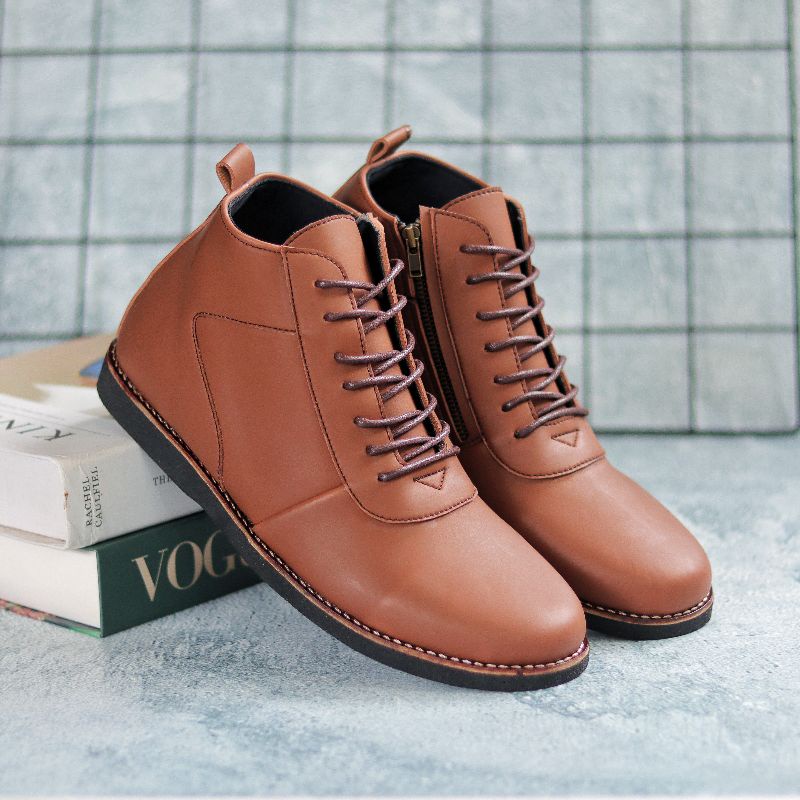 Sepatu Formal Casual Pria Boots Resleting Kulit Sintetis Antislip Original Santai Kerja Kuliah Kantor Touring Bikers Xshoesbdg.id x Ragnar