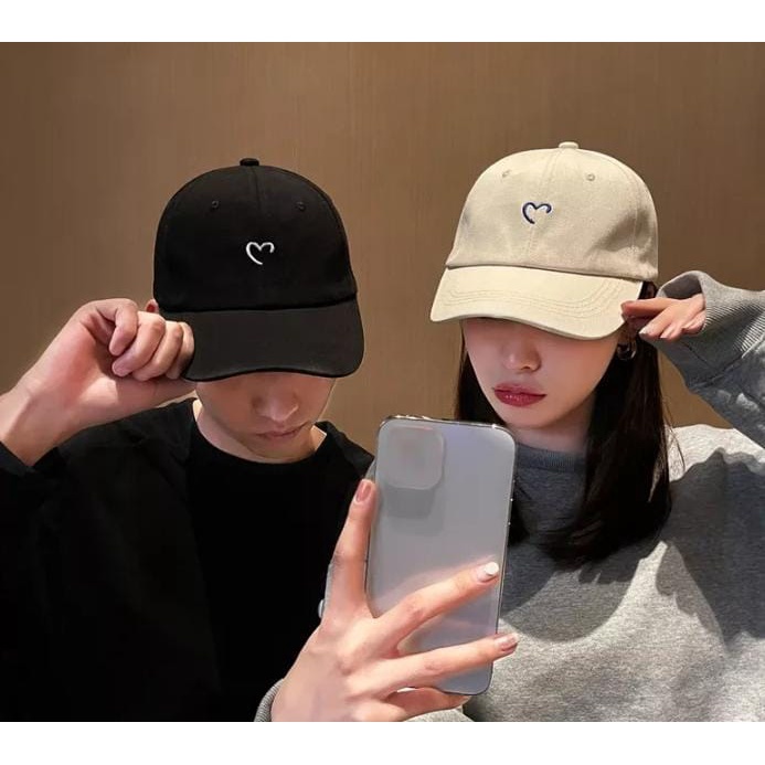 Topi Pasangan Bordir Love Baseball Terbaru dan Paling Murah