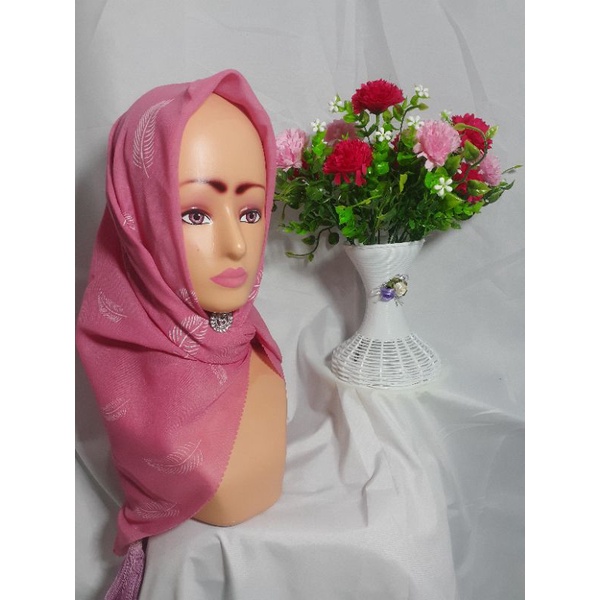 hijab segiempat PINK FANTA