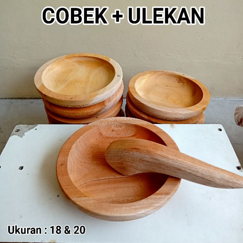 COBEK + ULEKAN KAYU MAHONI ( DIAMETER 18 CM )